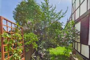Charmantes Zweifamilienhaus mit einer Gesamtfläche von 170 m² mit Garten in der Lenneper Altstadt! – Remscheid – Vorschaubild 3