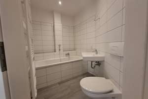 Willkommen in Ihrem neuen Zuhause! 
Exclusiv und Lichtdurchflutet – Leubnitzer Hauptstraße 82, 8412 Werdau – Vorschaubild 11