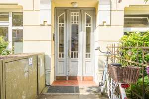 Begehrte Lage in Hoheluft-Ost! Altbauwohnung mit Balkon wartet auf neuen Glanz – Die vollständige Adresse der Immobilie erhältst du vom Anbieter., 20251 Hoheluft-Ost, Hamburg – Vorschaubild 4
