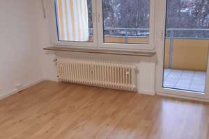 Sanierte, gemütliche 1-Zimmer-Wohnung mit Balkon und EBK in Stuttgart-Bad Cannstatt – Obere Waiblinger Straße 138, 70374 Espan, Stuttgart – Vorschaubild 8