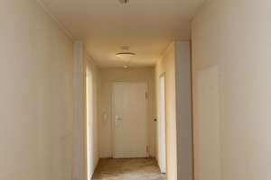 Geräumige und sonnige DG-Wohnung, TL-Bad, 3 Balkone, TG – Blumenstraße 16, 70736 Fellbach – Vorschaubild 14