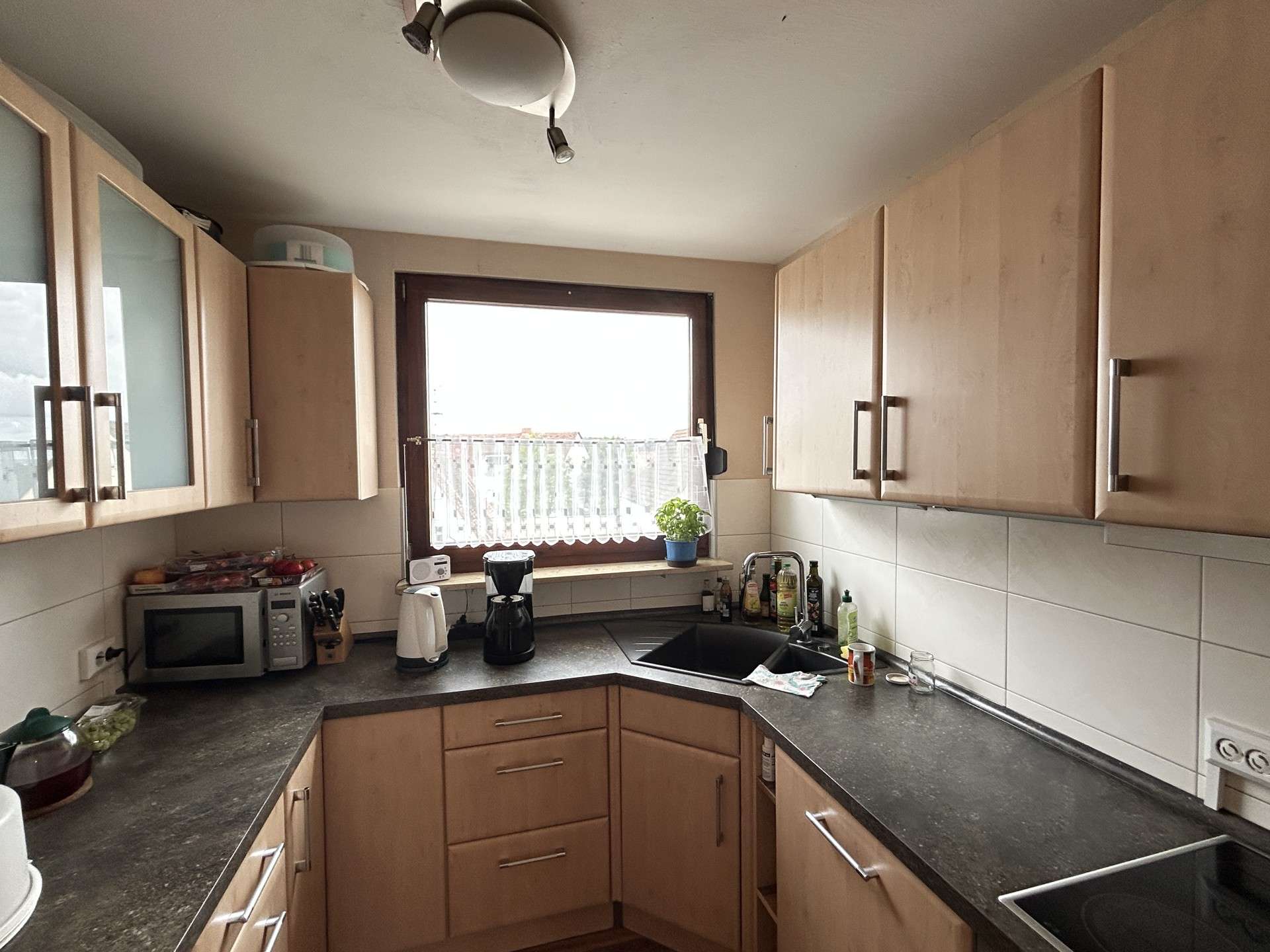 Immobilie in Möhrendorf - Gepflegtes Dreifamilienhaus in Ortslage - Bild 4