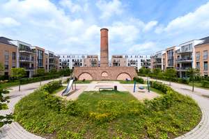 HOCHWERTIGE 3-RAUM-WOHNUNG MIT PARKETT, FUSSBODENHEIZUNG UND TOP-BÄDERN *****