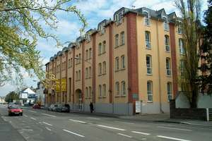 Apartment (möbliert) in denkmalgeschützem MFH in zentraler Lage