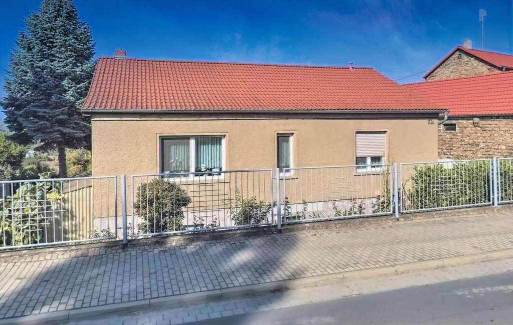 Immobilie in Seegebiet Mansfelder Land - Charmantes Einfamilienhaus in attraktiver Lage von Wansleben am See - Bild 0
