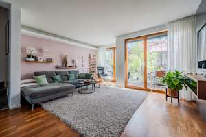 Stilvolles Townhouse nahe Uferpromenade mit Dachterrassen und durchdachtem Grundriss – Die vollständige Adresse der Immobilie erhältst du vom Anbieter., 10317 Rummelsburg, Berlin – Vorschaubild 17