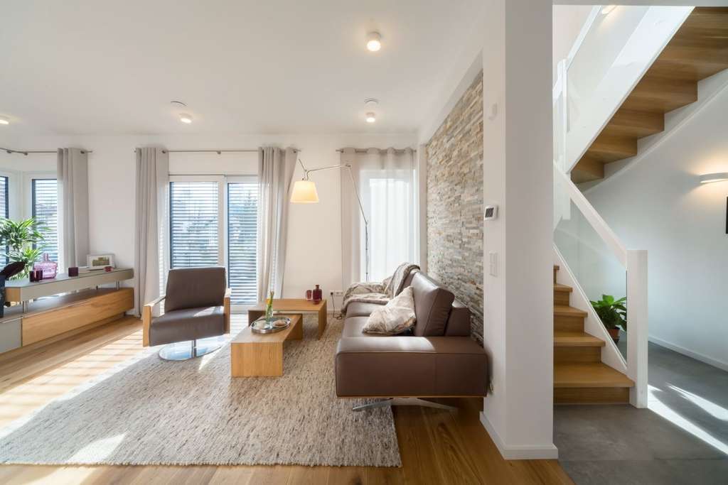 Immobilie in Schleid - DAS GENERATIONENHAUS MIT DEM GEWISSEN ETWAS - Bild 1