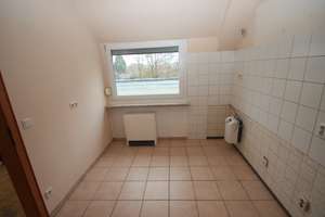 Schöne 3 Zimmerwohnung mit Loggia, Garage in MG-Venn !!! – Breiter Graben 12, 41068 Venn, Mönchengladbach – Vorschaubild 7