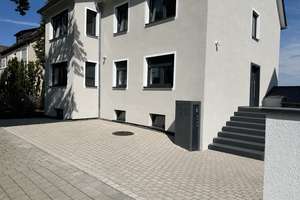 Wohnen mit Charakter: 3-Zimmer-Dachgeschosswohnung in Stuttgart – Die vollständige Adresse der Immobilie erhältst du vom Anbieter., 70374 Im Geiger, Stuttgart – Vorschaubild 9
