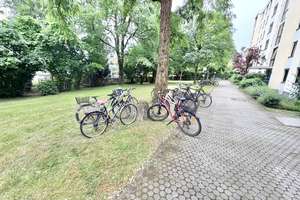 AB SOFORT FREI !! Sonnige 2 Zi.-Whg mit großem Süd-Balkon in Alt-Moosach – Treitschkestrasse 00, 80992 Alt-Moosach, München – Vorschaubild 25