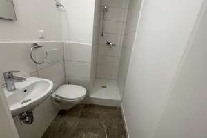 Doppelzimmer-Apartment möbliert im 1. Obergeschoss vorne links – Seewiesenweg 15, 69124 Kirchheim, Heidelberg – Vorschaubild 8