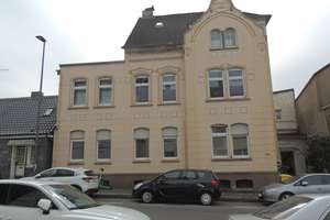 ***SG-WALD***  RESTAURIERTE 2-ZIMMER EIGENTUMSWOHNUNG IM ERDGESCHOSS EINES GEPFLEGTEN  5-FAM.-HAUS