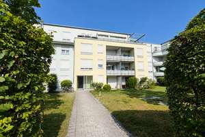 Großzügige Dachterrassenwohnung mit zwei Terrassen in München-Feldmoching – 80995 Feldmoching, München – Vorschaubild 1