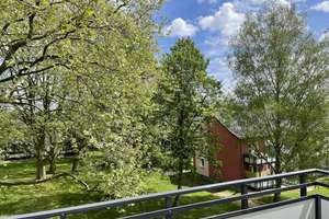Wohnen mit Weitblick - schicke 3-Raum-Wohnung mit Panoramabalkon – Alter Heideweg 39, 44339 Eving (Ortsteil), Dortmund – Vorschaubild 2