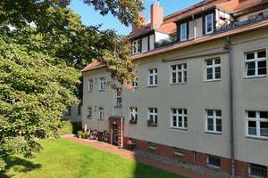 ⭐️ Wohnen in Zehlendorf Mitte - Provisionsfrei- Sanierte  3-Zi Stuck-Altbau-Whg mit Dielen – Die vollständige Adresse der Immobilie erhältst du vom Anbieter., 14165 Zehlendorf, Berlin – Vorschaubild 2