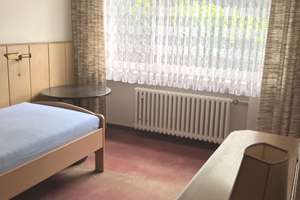 Ihr neues Zuhause mit Vermieterbonus - Zweifamilienhaus mit Einliegerwohnung in Düsseldorf-Unterrath – Am Walbert 34, 40468 Unterrath, Düsseldorf – Vorschaubild 14