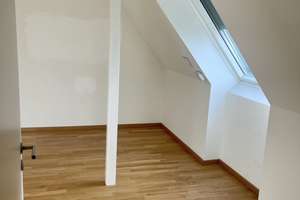 Nachmieter gesucht für moderne schöne, helle 4-Zi Maisonette-DG-Whg  in Köln Rodenkirchen – Die vollständige Adresse der Immobilie erhältst du vom Anbieter., 50996 Rodenkirchen (Ortsteil), Köln – Vorschaubild 17