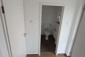 Eckhaus mit Garten und 2 Eingängen,  Treppenlift sowie 2 separaten WC's in guter Lage – Die vollständige Adresse der Immobilie erhältst du vom Anbieter., 45896 Hassel, Gelsenkirchen – Vorschaubild 9