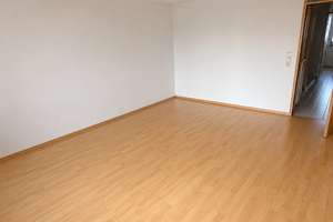 Familienfreundliche 3-Zimmer-Wohnung in Top-Lage von Stuttgart – hochwertige Schreiner-Einbauten  – Hofrat-Mayer-Weg 8, 70374 Espan, Stuttgart – Vorschaubild 2