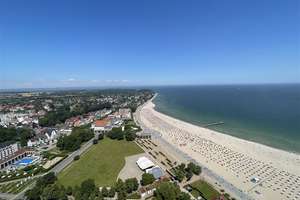 Hoch gelegene 2-Zimmer-Ecksuite mit herrlichem Trave- und Meerblick – 23570 Travemünde, Lübeck – Vorschaubild 2
