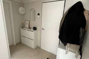 Neuwertige 2,5-Raum-Wohnung mit Balkon und Einbauküche in München Schwabing (Olympiapark) – Die vollständige Adresse der Immobilie erhältst du vom Anbieter., 80809 Am Luitpoldpark, München – Vorschaubild 11