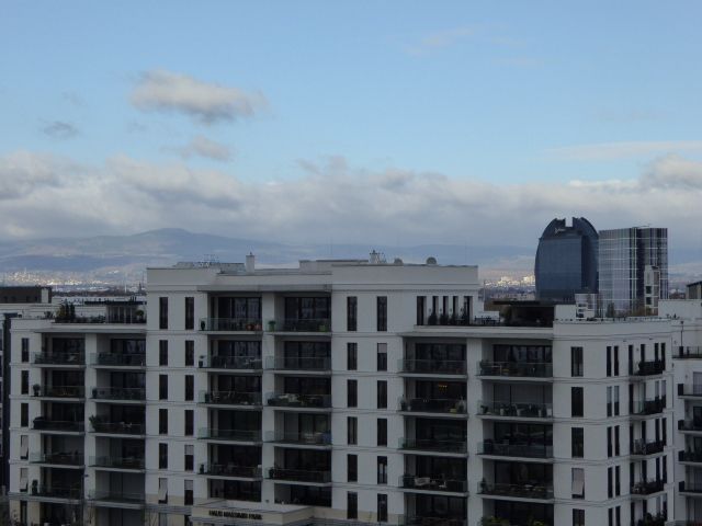 PRAEDIUM......V-E-R-M-I-E-T-E-T image