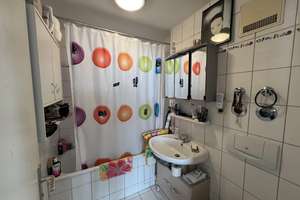 Prima Lage,  schöne Terrasse mit  Blick in den grünen Garten, TG-Stellplatz
 – Die vollständige Adresse der Immobilie erhältst du vom Anbieter., 70597 Degerloch (Ortsteil), Stuttgart – Vorschaubild 9