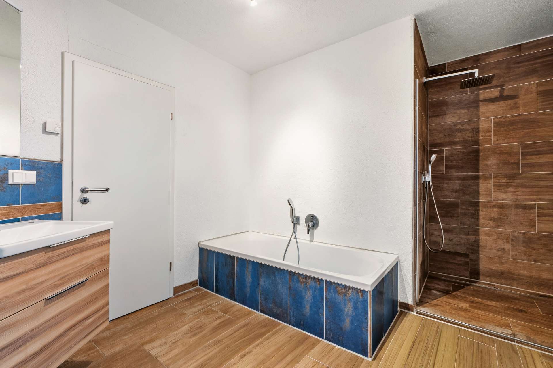 Immobilie in Sigmaringen - Zwei Wohneinheiten, ein starkes Investment - Bild 2