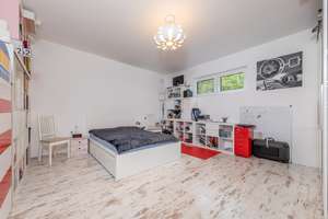 Großzügiges 1-2 Familienhaus mit architektonischem Flair in Oldenburg! – Die vollständige Adresse der Immobilie erhältst du vom Anbieter., 26133 Bümmerstede, Oldenburg (Oldenburg) – Vorschaubild 6