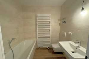 Property thumbnail 12