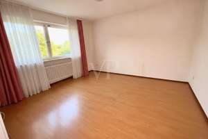 Aussichtsreiches Raumwunder: Einfamilienhaus mit Einliegerwohnung und Traumblick in Neustadt – Die vollständige Adresse der Immobilie erhältst du vom Anbieter., 91413 Neustadt an der Aisch – Vorschaubild 21