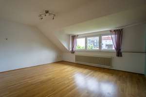 Gemütliche 2-Zimmer-Dachgeschosswohnung im Remscheider Südbezirk – Die vollständige Adresse der Immobilie erhältst du vom Anbieter., 42855 Zentralpunkt, Remscheid – Vorschaubild 4