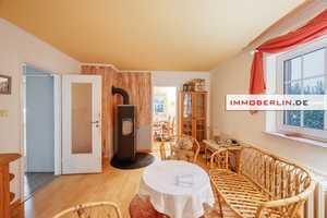 IMMOBERLIN.DE - Angenehmes Haus mit Südgarten in familienfreundlicher Lage – Berlin – Vorschaubild 3