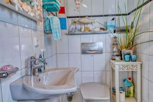 Einfamilienhaus mit Einliegerwohnung Feldrandlage – Die vollständige Adresse der Immobilie erhältst du vom Anbieter., 61381 Friedrichsdorf – Vorschaubild 9