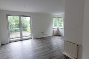 Geräumige DG Wohnung mit Balkon