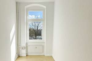 Attraktive 3-Zimmer Altbauwohnung 
mit offener Wohnküche und Balkon 
-Friedrichshain- – Petersburger Platz 8, 10249 Friedrichshain, Berlin – Vorschaubild 16