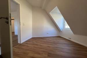 Wohnen mit Charakter: 3-Zimmer-Dachgeschosswohnung in Kassel-Süd direkt am Weinberg – Frankfurter Str. 44, 34121 Süd, Kassel – Vorschaubild 7