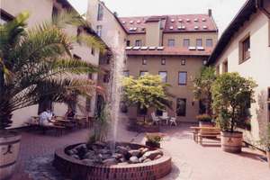 3-Zimmer-Wohnung in ruhiger  Babelsberglage!   – 14482 Karl - Liebknecht- Str. 24, 14482 Babelsberg Nord, Potsdam – Vorschaubild 2