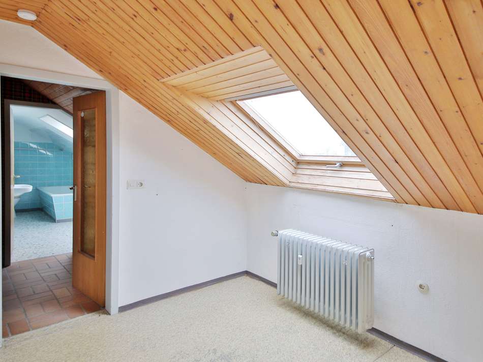 Schlafzimmer DG