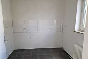 Familienfreundliche, frisch renovierte 4-Zimmer-Wohnung mit Balkon – Hasselstraße 157, 42651 Solingen – Vorschaubild 6