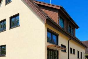 Einfamilienhaus mit Scheune und Potenzial zum Zweifamilienhaus in Karlsruhe Neureut!
