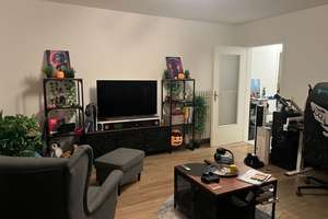 Schöne 2,5 Zimmer-Wohnung mit Einbauküche und Balkon in 47226 Duisburg-Rheinhausen – Die vollständige Adresse der Immobilie erhältst du vom Anbieter., 47226 Hochemmerich, Duisburg – Vorschaubild 3