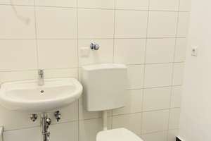 Gut geschnittene 3-Zimmer-Wohnung mit Blick ins Grüne – Schweidnitzer Str. 4, 90473 Langwasser Südwest, Nürnberg – Vorschaubild 9