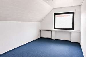 Provisionsfrei! Großzügige 4-Zimmer-Dachgeschosswohnung in Ibbenbüren zur Miete – Die vollständige Adresse der Immobilie erhältst du vom Anbieter., 49477 Ibbenbüren – Vorschaubild 5
