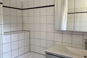 Denkmalgeschütze Erdgeschosswohnung in erster Rheinlage – Die vollständige Adresse der Immobilie erhältst du vom Anbieter., 40474 Golzheim, Düsseldorf – Vorschaubild 13