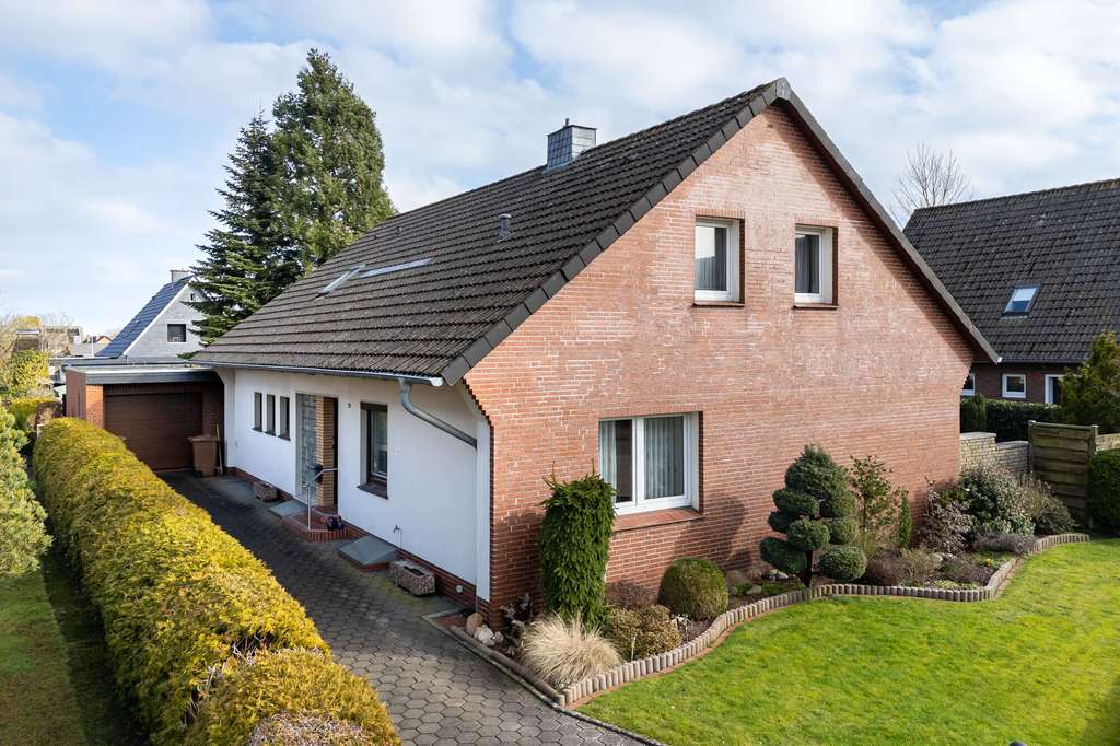 Immobilie in Rastede - Charmantes Einfamilienhaus mit Garten in ansprechender Wohnlage! Obj. 9219 - Bild 1