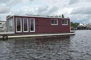 Modernes, autarkes Hausboot mit Terrasse und Liegeplatz in Berlin – Die vollständige Adresse der Immobilie erhältst du vom Anbieter., 12459 Oberschöneweide, Berlin – Vorschaubild 2