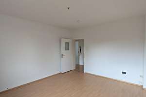 ~ Ideal für große Familien & alles frisch geweißt inkl. vorh. Böden ~ – Overbruckstraße 74, 47166 Bruckhausen, Duisburg – Vorschaubild 4