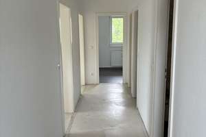 Wohnen mit Balkon und Badewanne // 3.OG Wohnung 1 – Marignanestr. 10, 38444 Detmerode, Wolfsburg – Vorschaubild 9