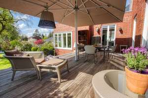 DREAMHOUSE Immobilienhaus: Für Liebhaber - charmantes Einfamilienhaus mit exklusiver Ausstattung – Die vollständige Adresse der Immobilie erhältst du vom Anbieter., 22589 Sülldorf, Hamburg – Vorschaubild 1